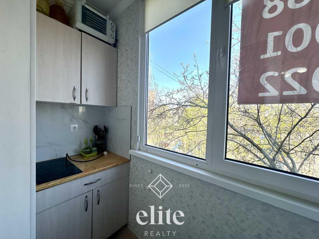 elite realty image