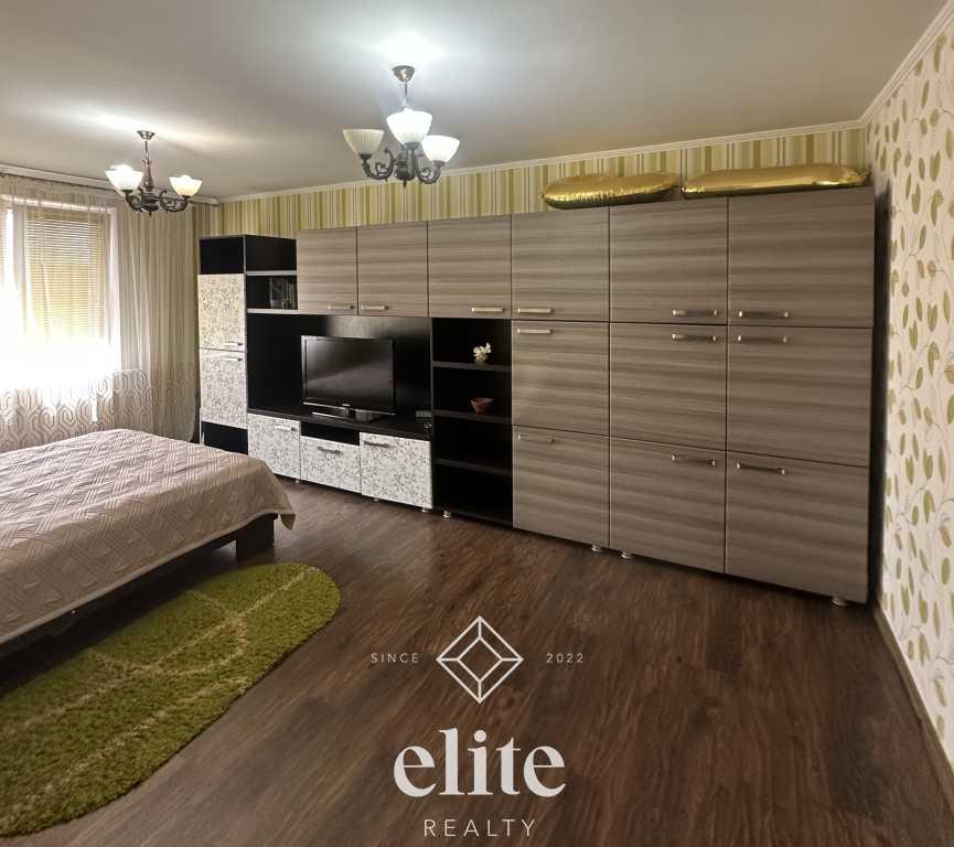 elite realty image