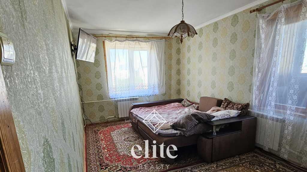 elite realty image
