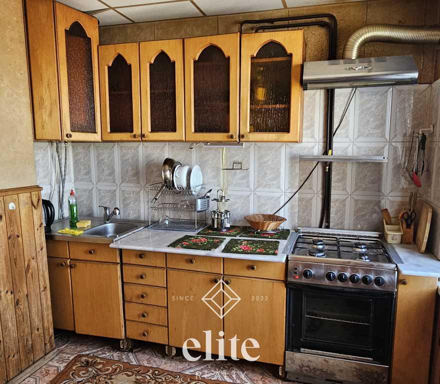 elite realty image