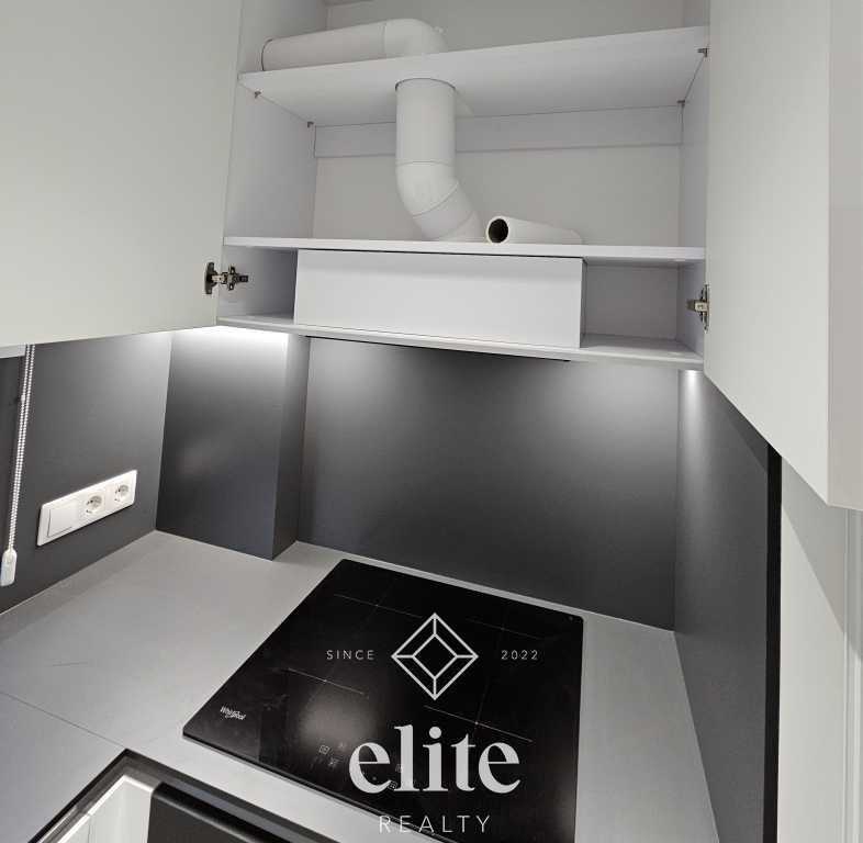 elite realty image