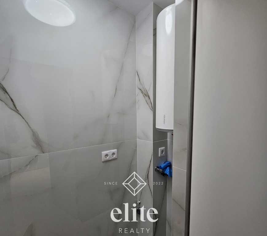 elite realty image