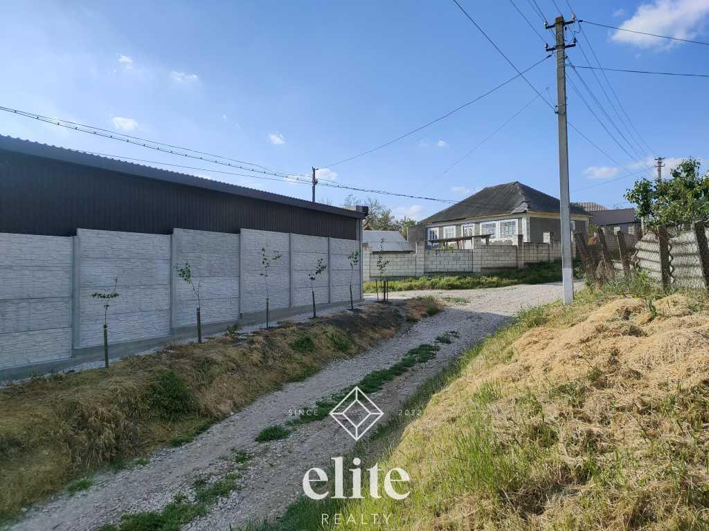 elite realty image