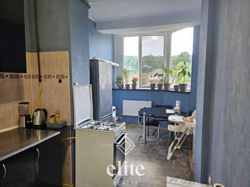 elite realty image
