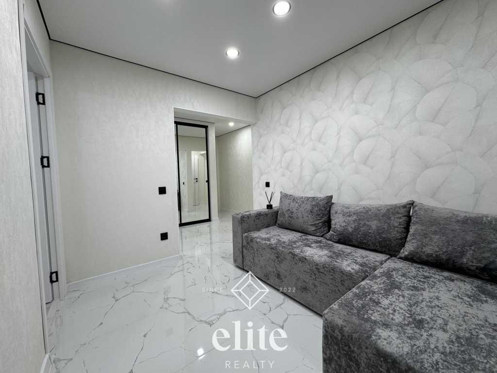 elite realty image