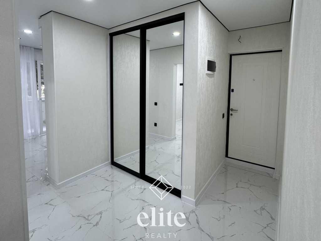 elite realty image