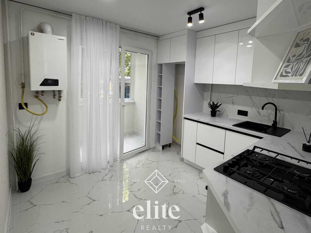elite realty image