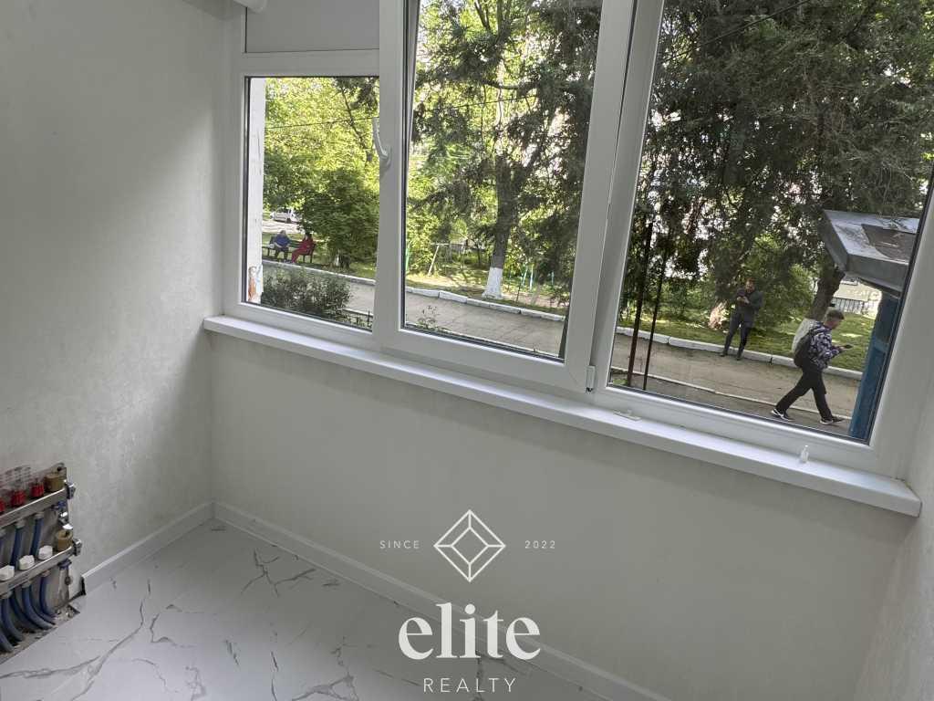 elite realty image
