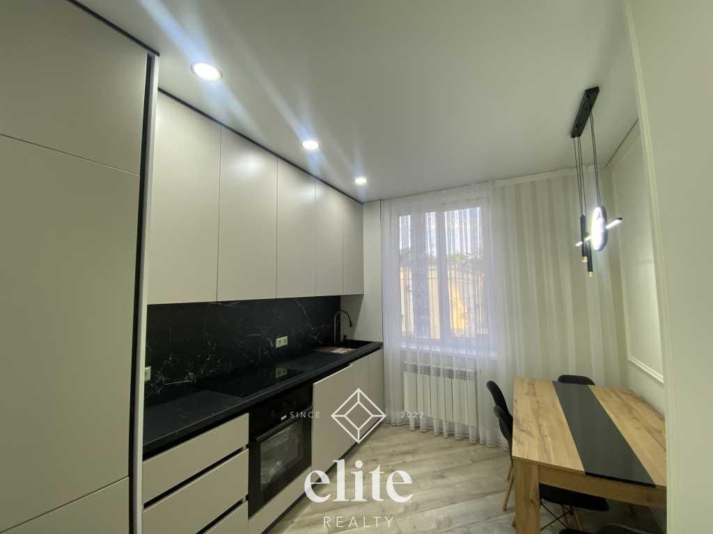 elite realty image