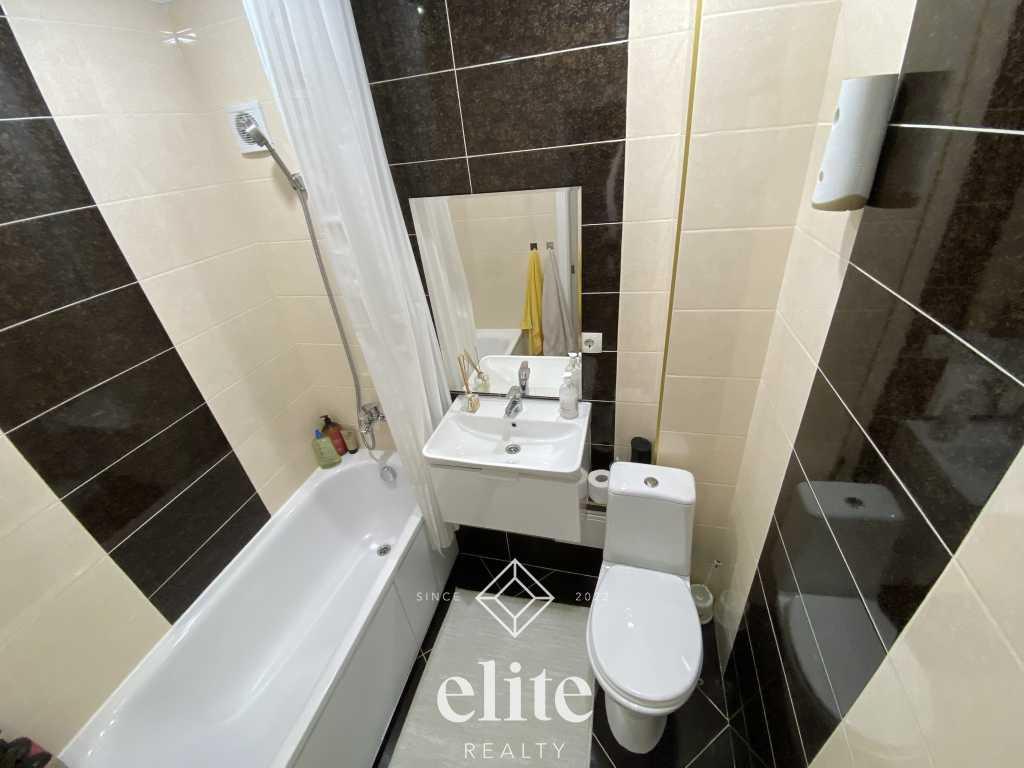 elite realty image