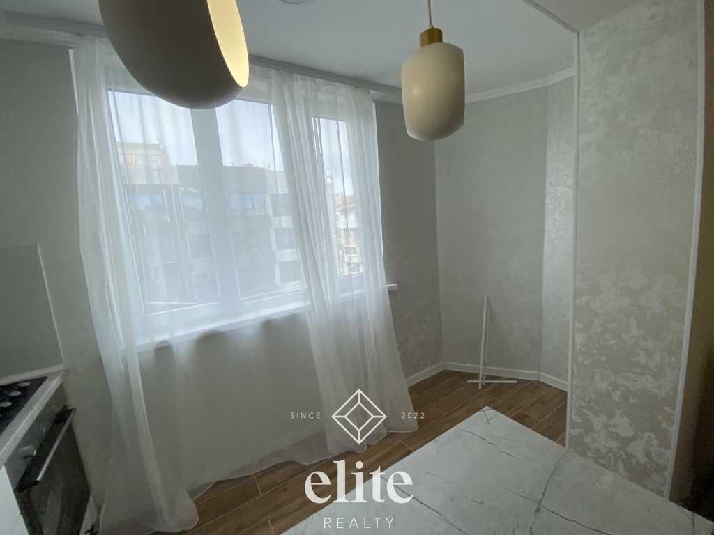 elite realty image