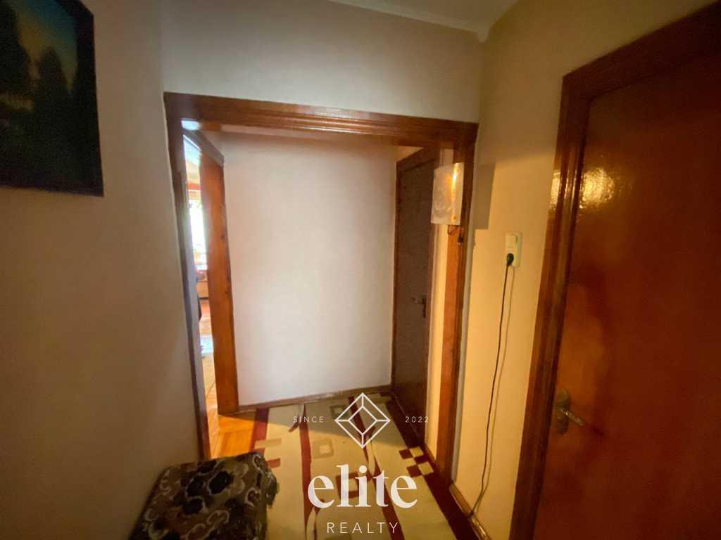 elite realty image
