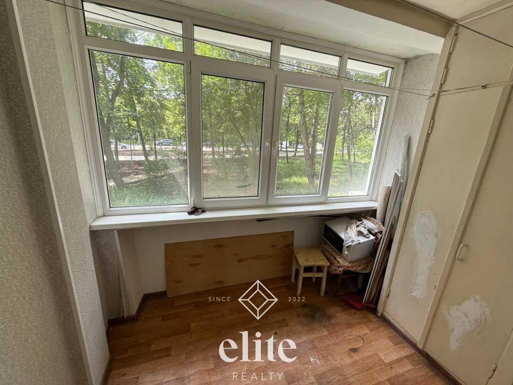 elite realty image