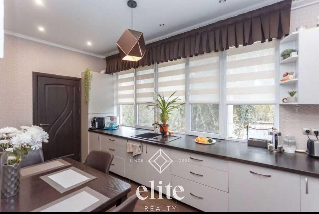 elite realty image