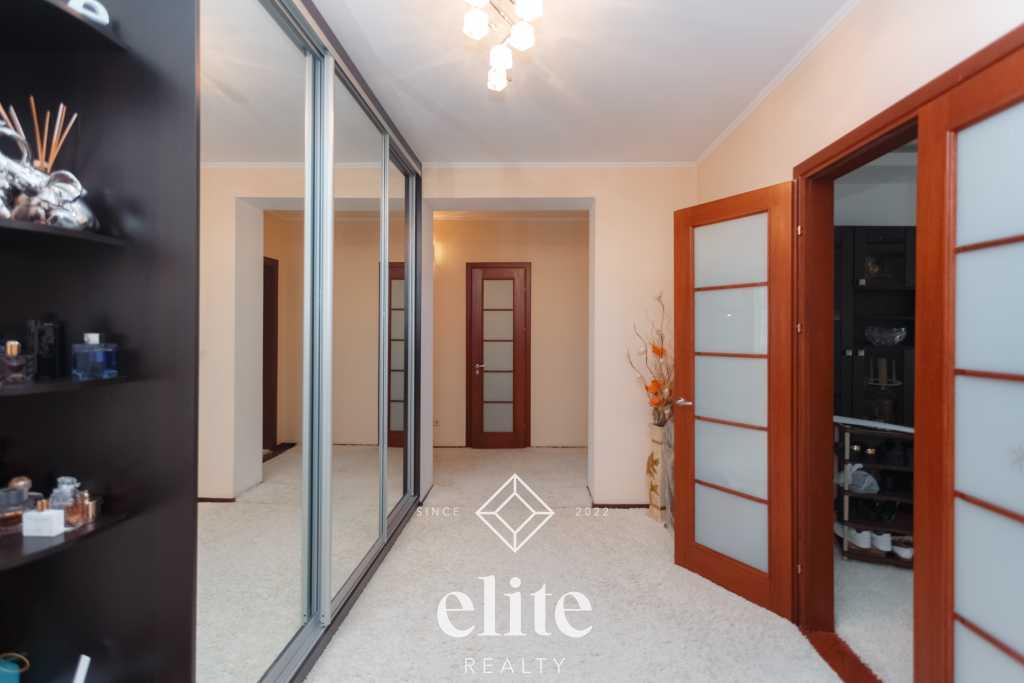 elite realty image