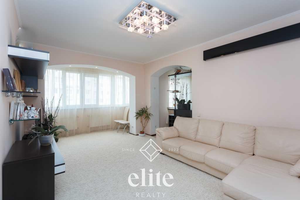 elite realty image