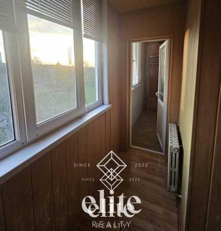 elite realty image