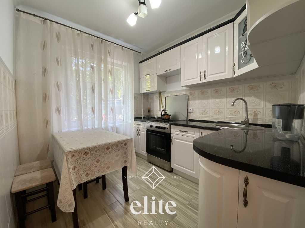 elite realty image