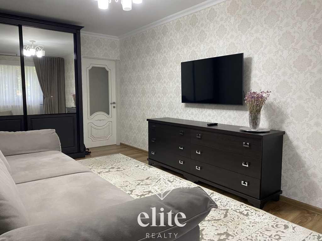 elite realty image