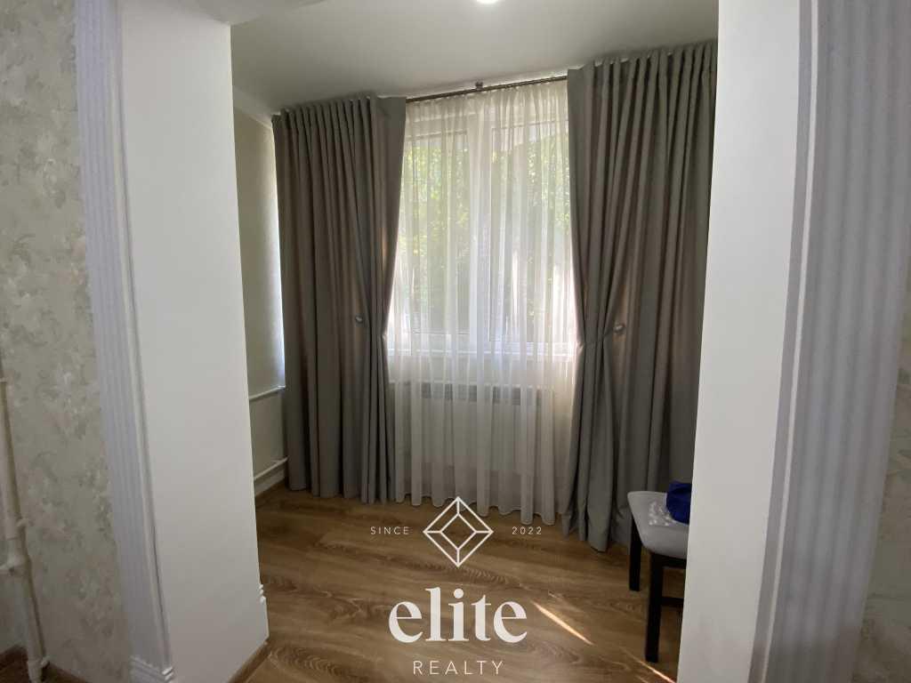 elite realty image