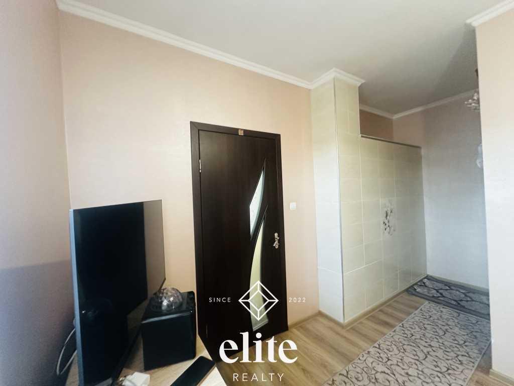 elite realty image