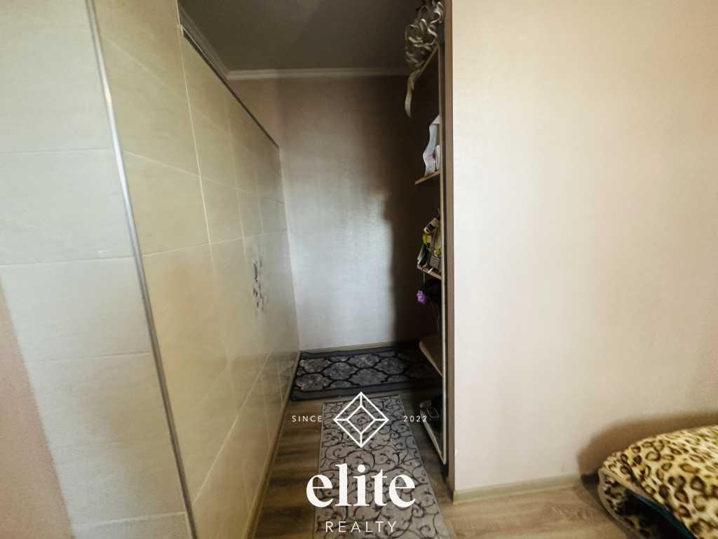 elite realty image