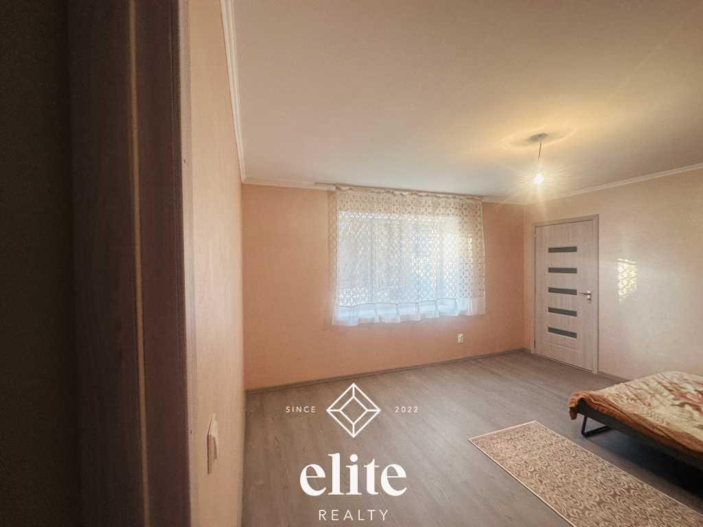 elite realty image