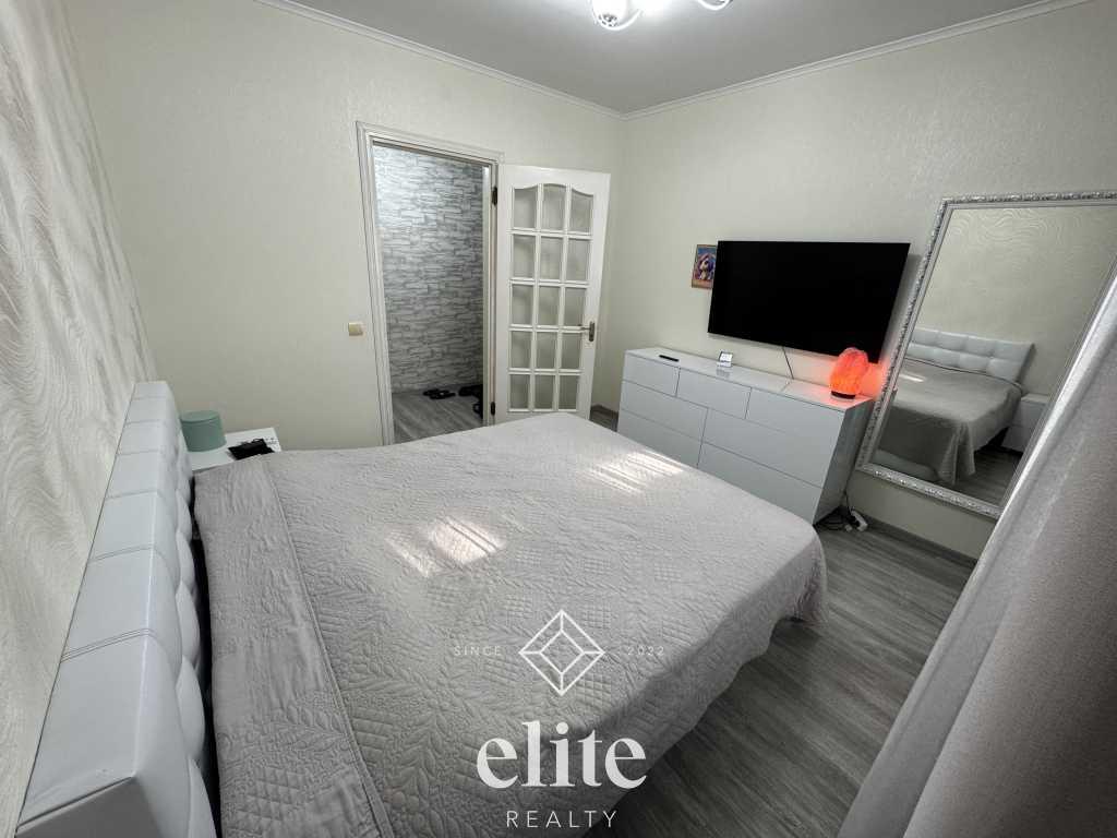 elite realty image