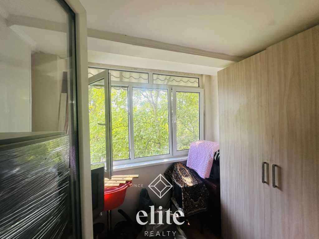 elite realty image