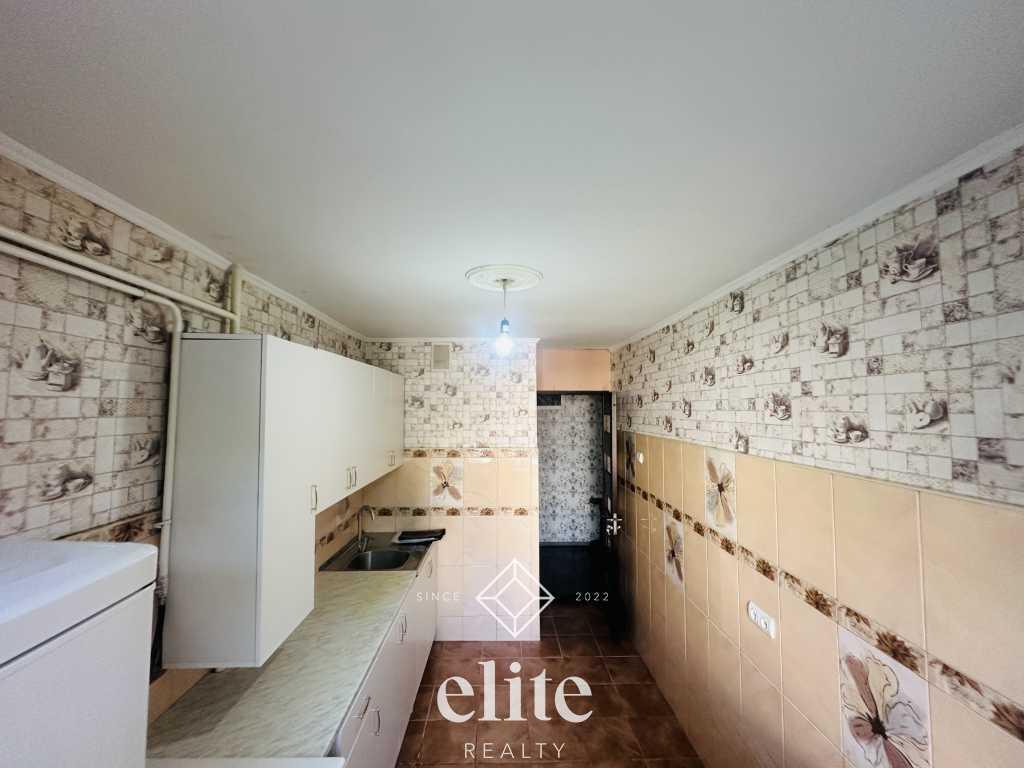 elite realty image
