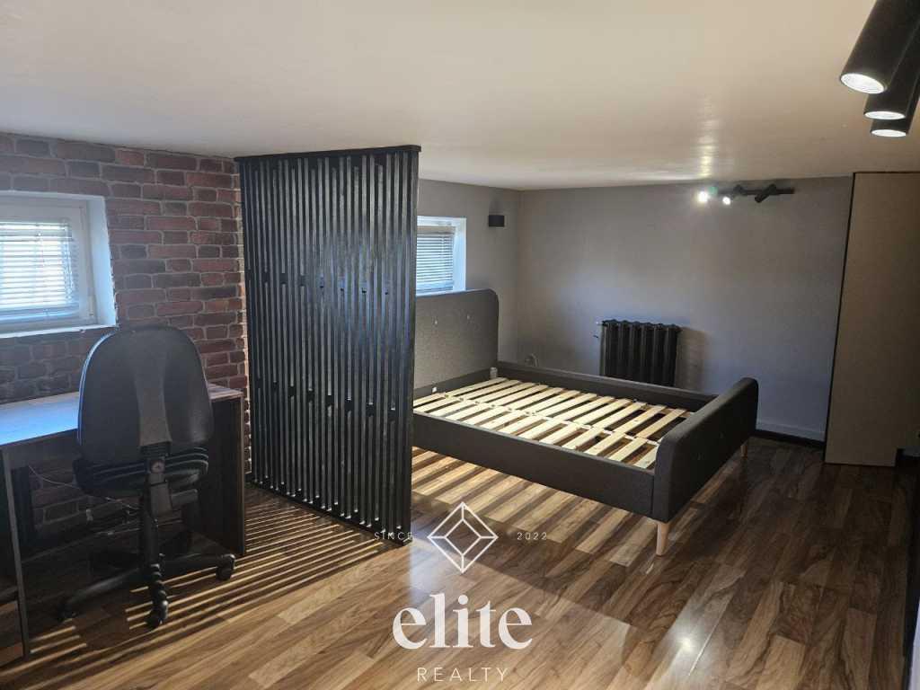 elite realty image