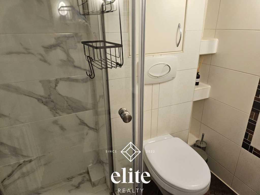 elite realty image