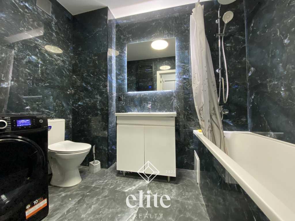 elite realty image