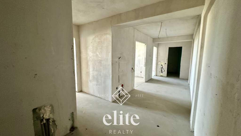 elite realty image
