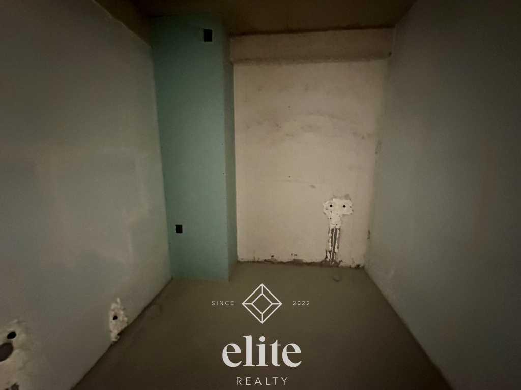 elite realty image
