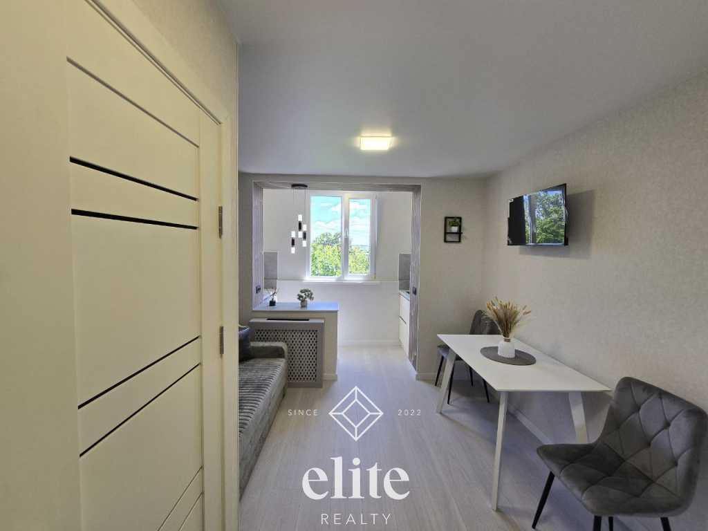 elite realty image
