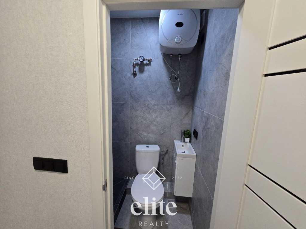 elite realty image
