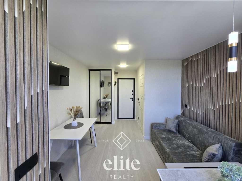 elite realty image