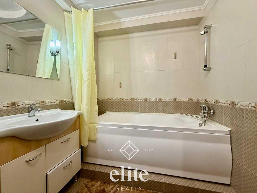 elite realty image