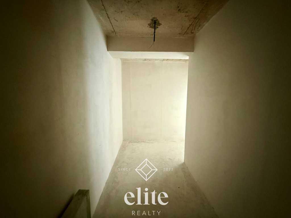 elite realty image