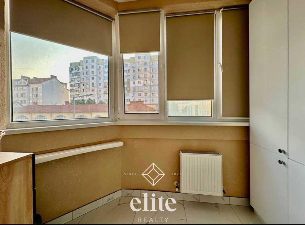 elite realty image