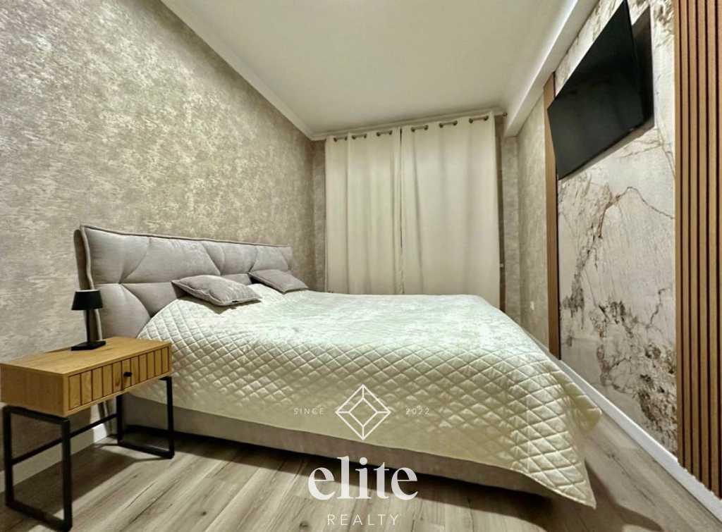 elite realty image