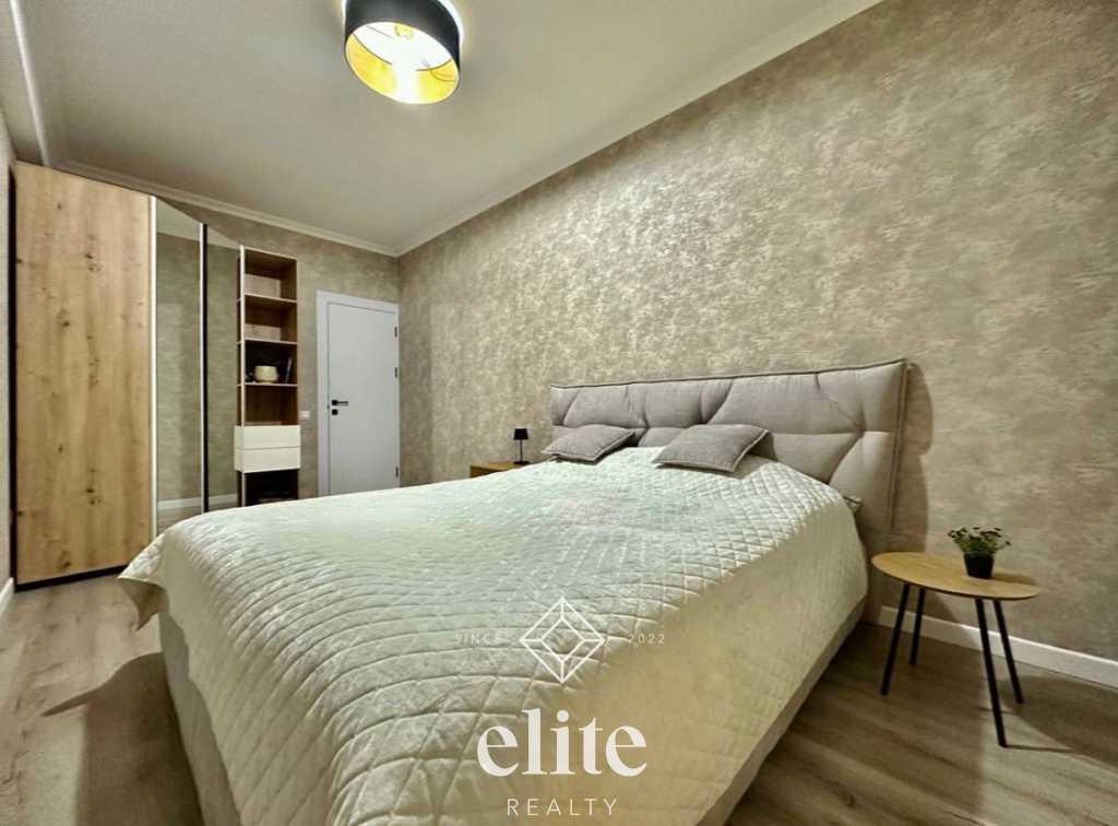 elite realty image