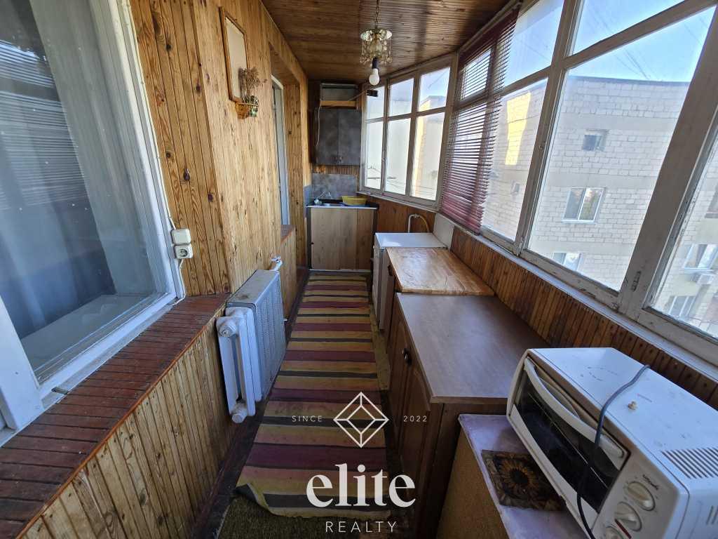 elite realty image