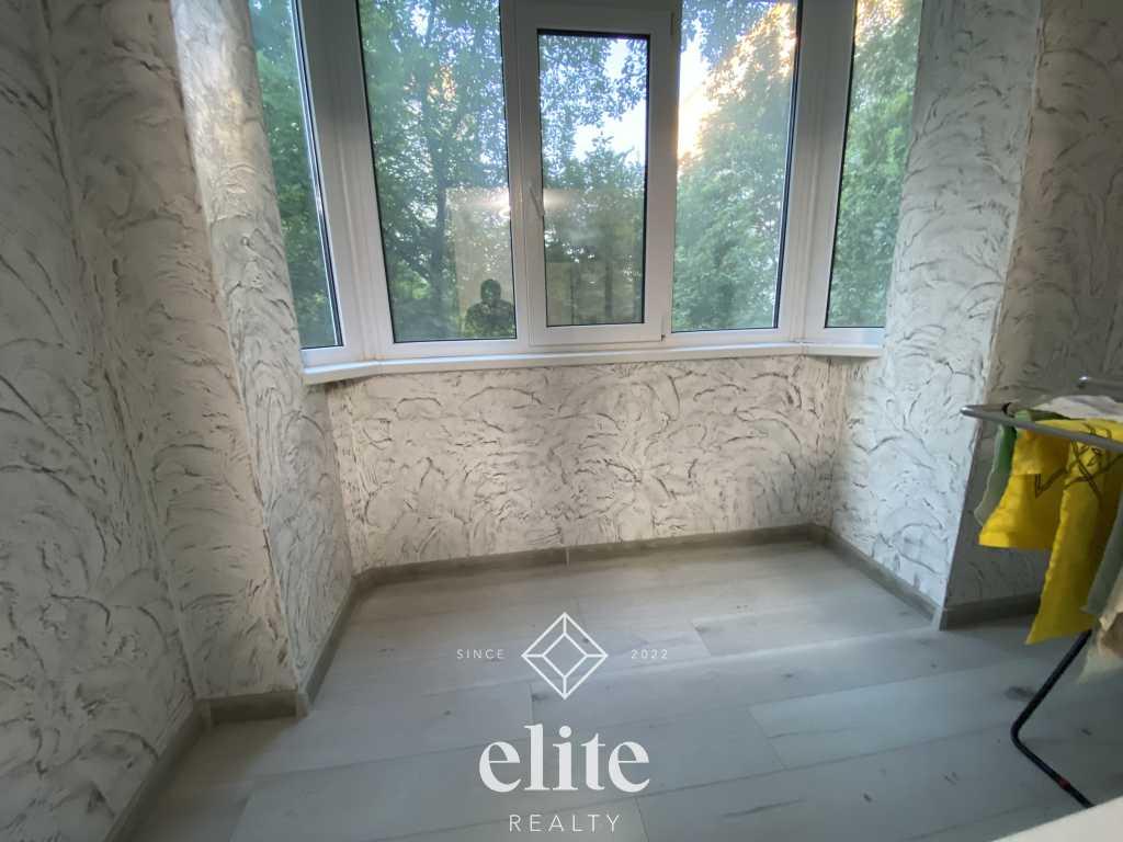 elite realty image