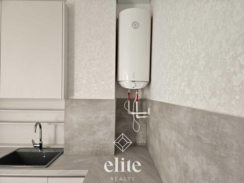 elite realty image