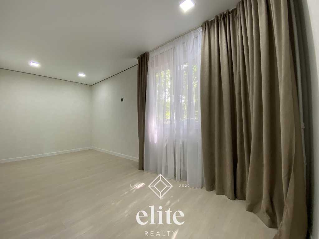 elite realty image