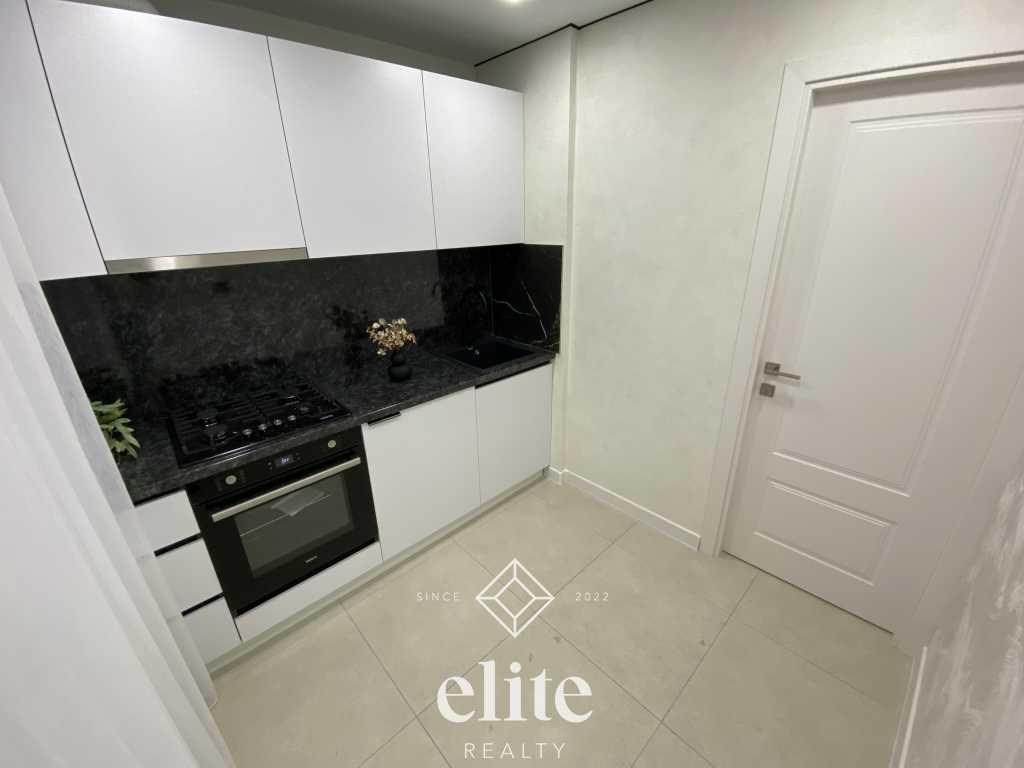 elite realty image