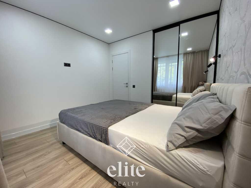 elite realty image