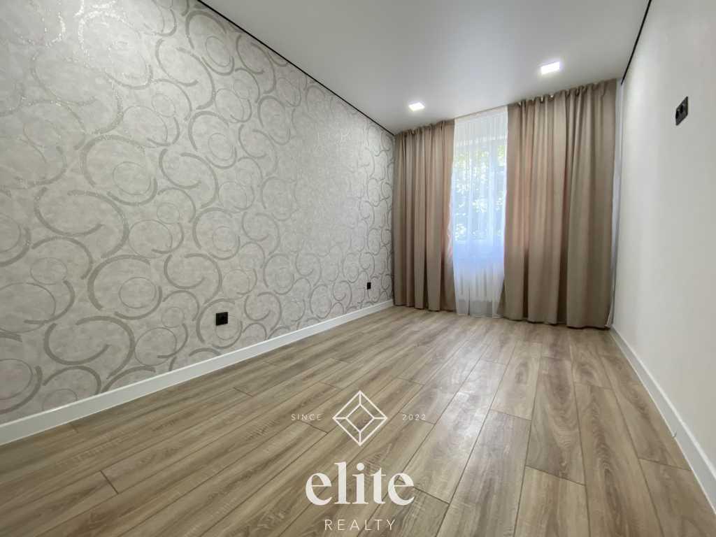 elite realty image